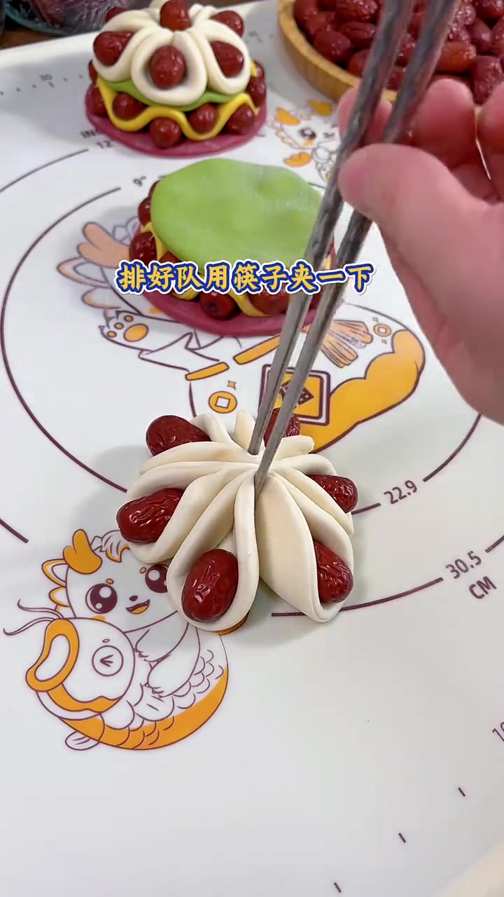 简单好看的枣花馒头学起来~寓意花开富贵蒸蒸日上