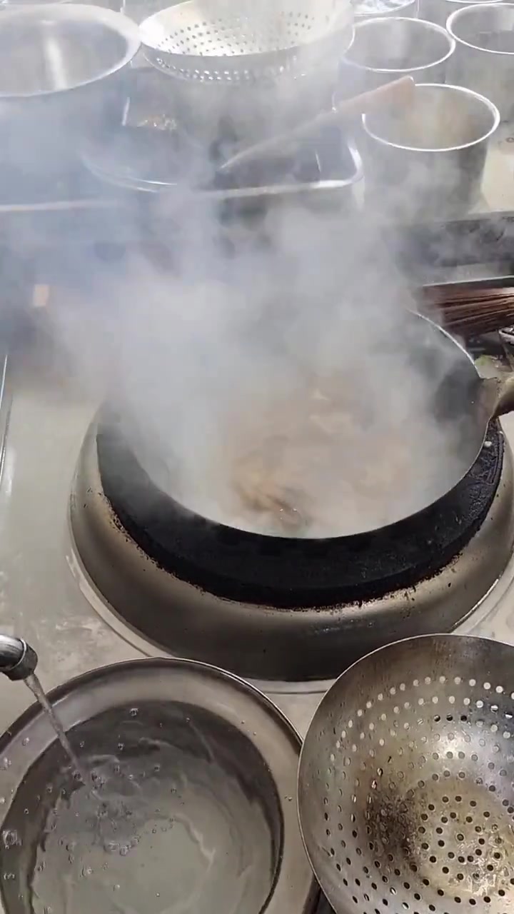 鱼头泡饼个人做法,不喜勿喷