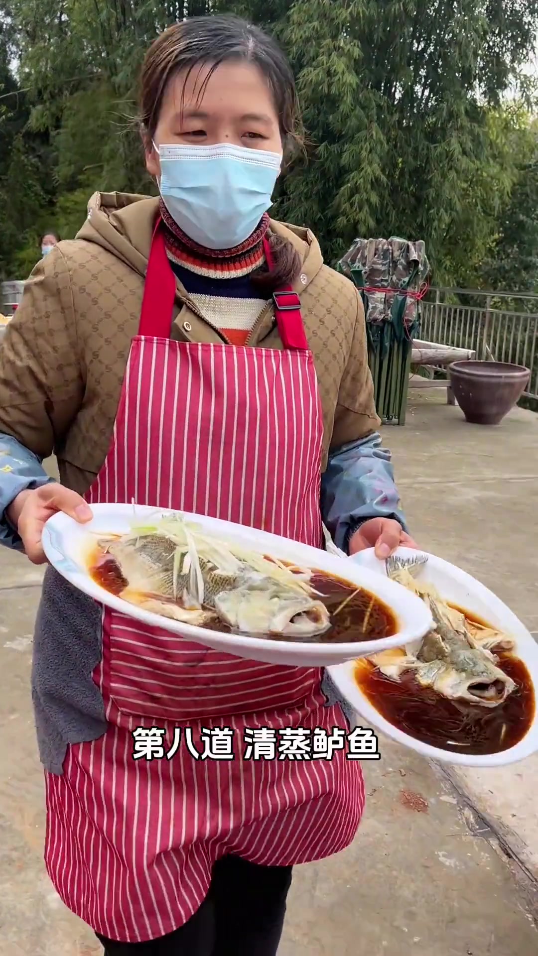 四川南充农村坝坝宴带大家看看坝坝宴都有些啥好吃的