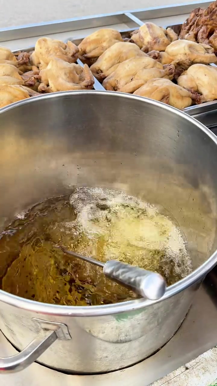 徐州特色香酥童子鸡在大川桥头这也能吃到了