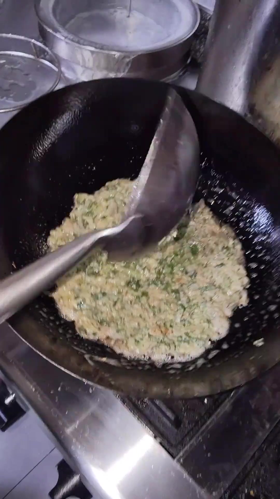 香椿三吃教程!香椿鸡蛋香椿拌豆腐炸香椿鱼肉做法