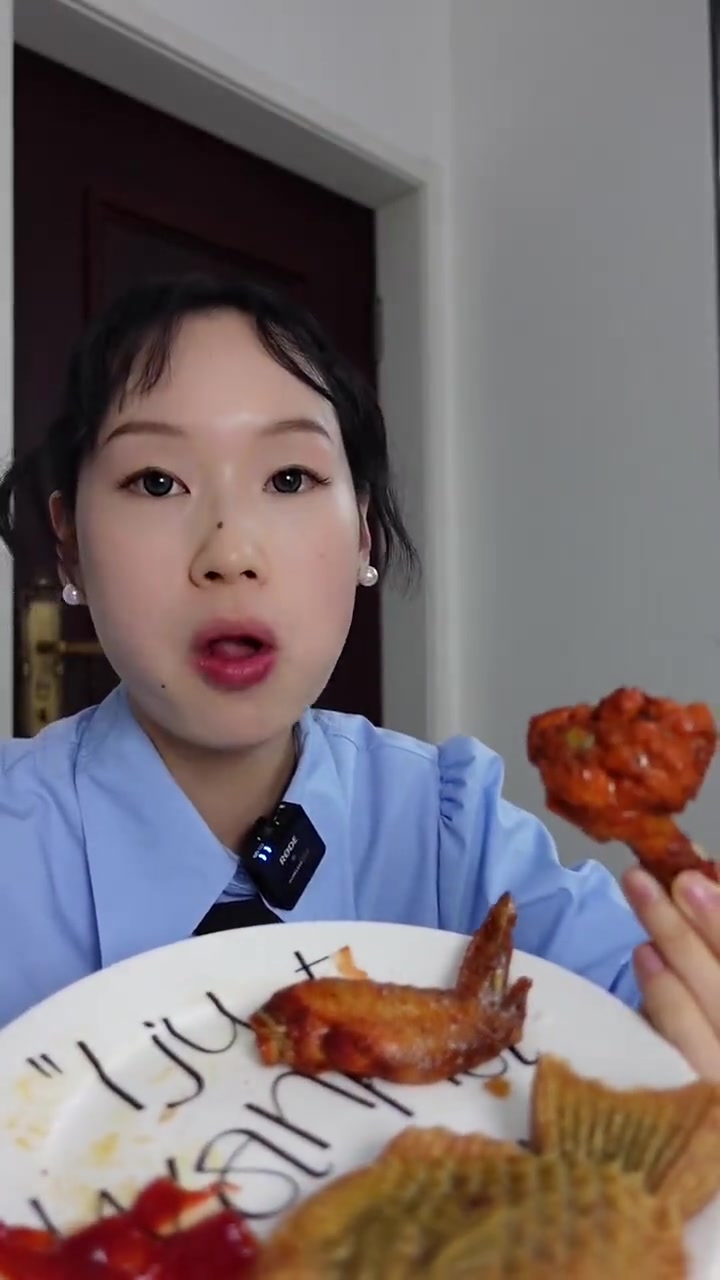 汉堡安排上啦!鳕鱼鲜虾堡超好吃