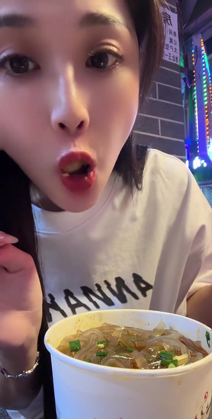 老益阳麻辣烫香喷喷