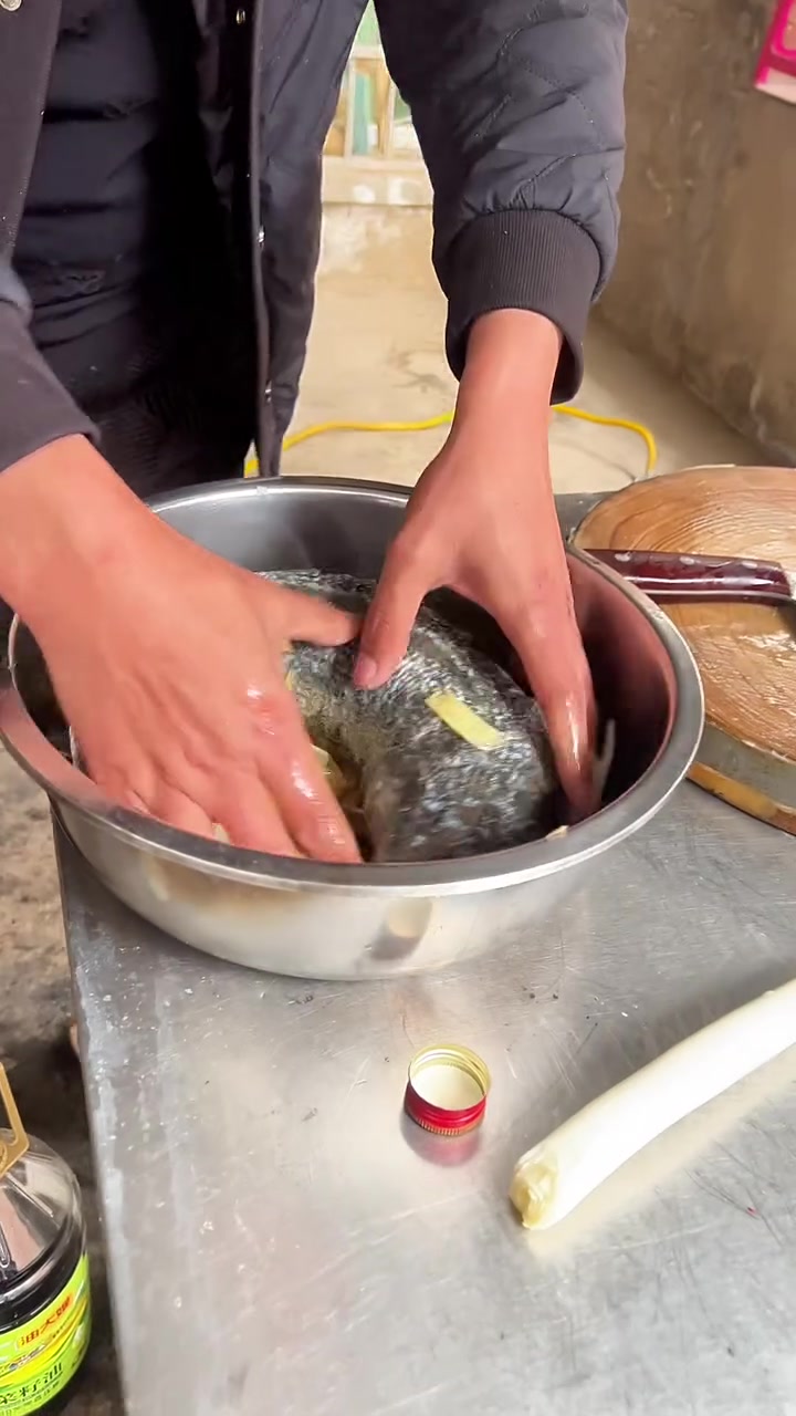 创业期做红烧鱼用黑乌龄和二头虾味道超赞