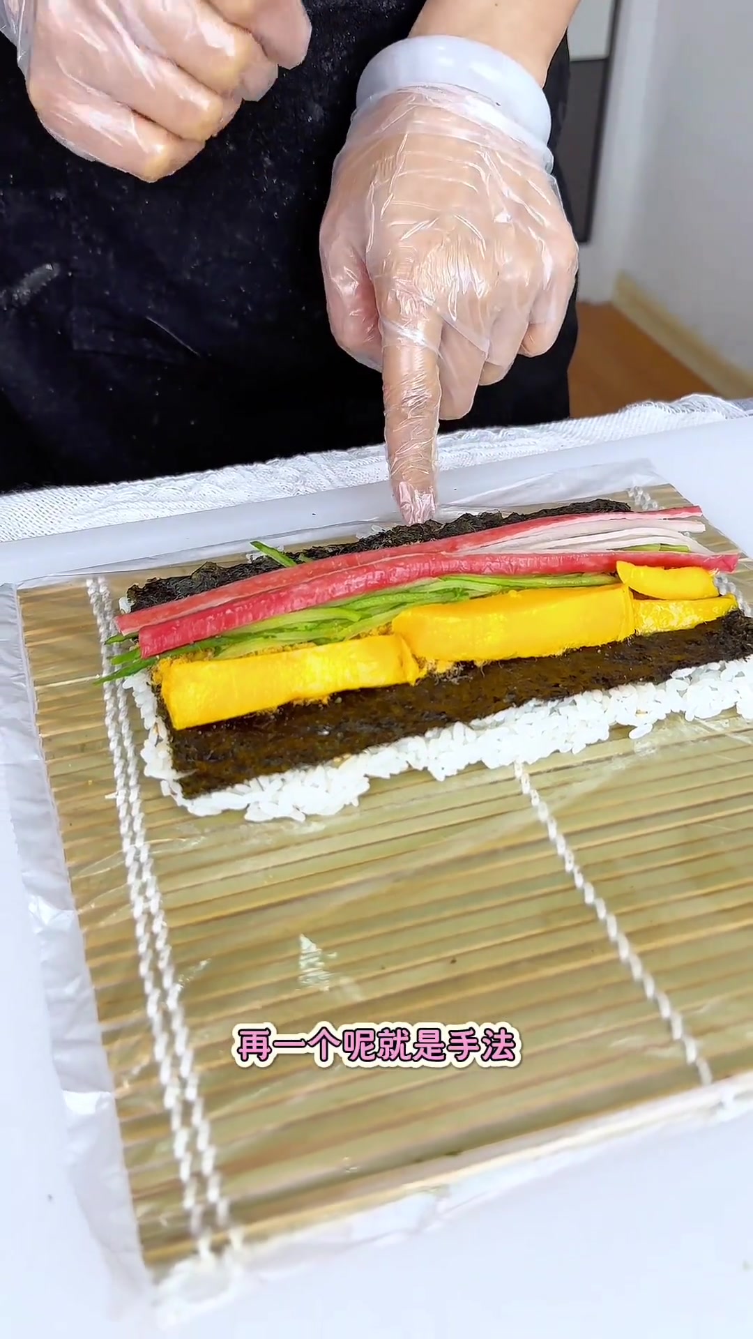 冰皮芒果寿司太适合春游了,一看就会,快点试试吧