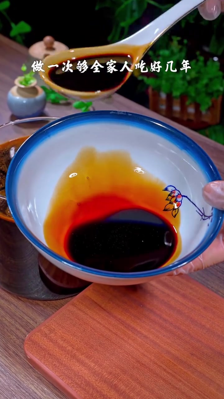 黄豆新吃法！在家自制酱油，简单几步搞定！