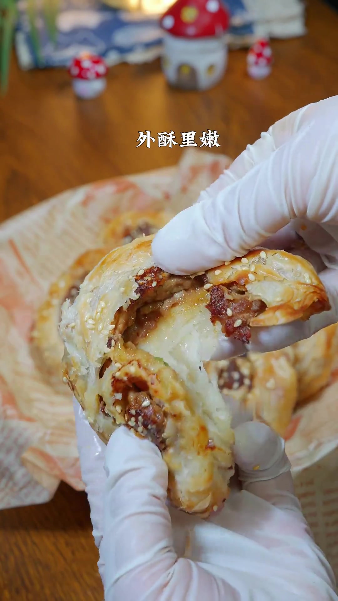 不用和面,早餐几分钟搞定的香酥鲜肉馅饼,外酥里嫩,真的好吃!