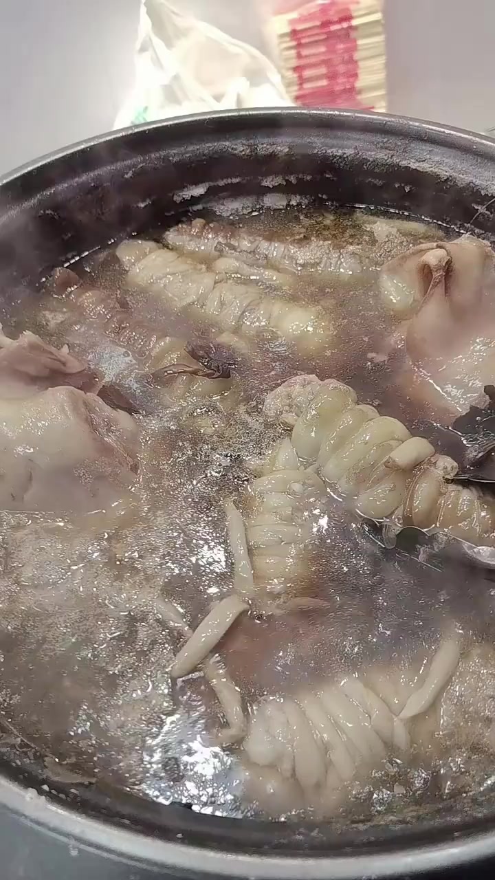 热烧饼夹羊肠啊