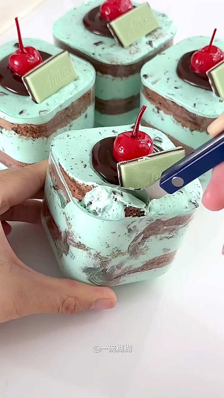 薄巧党快冲薄荷巧克力盒子蛋糕超清爽