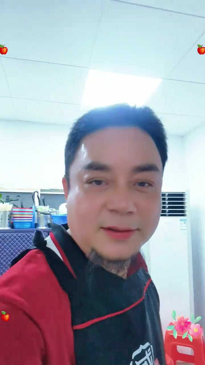 这一满桌子菜啊