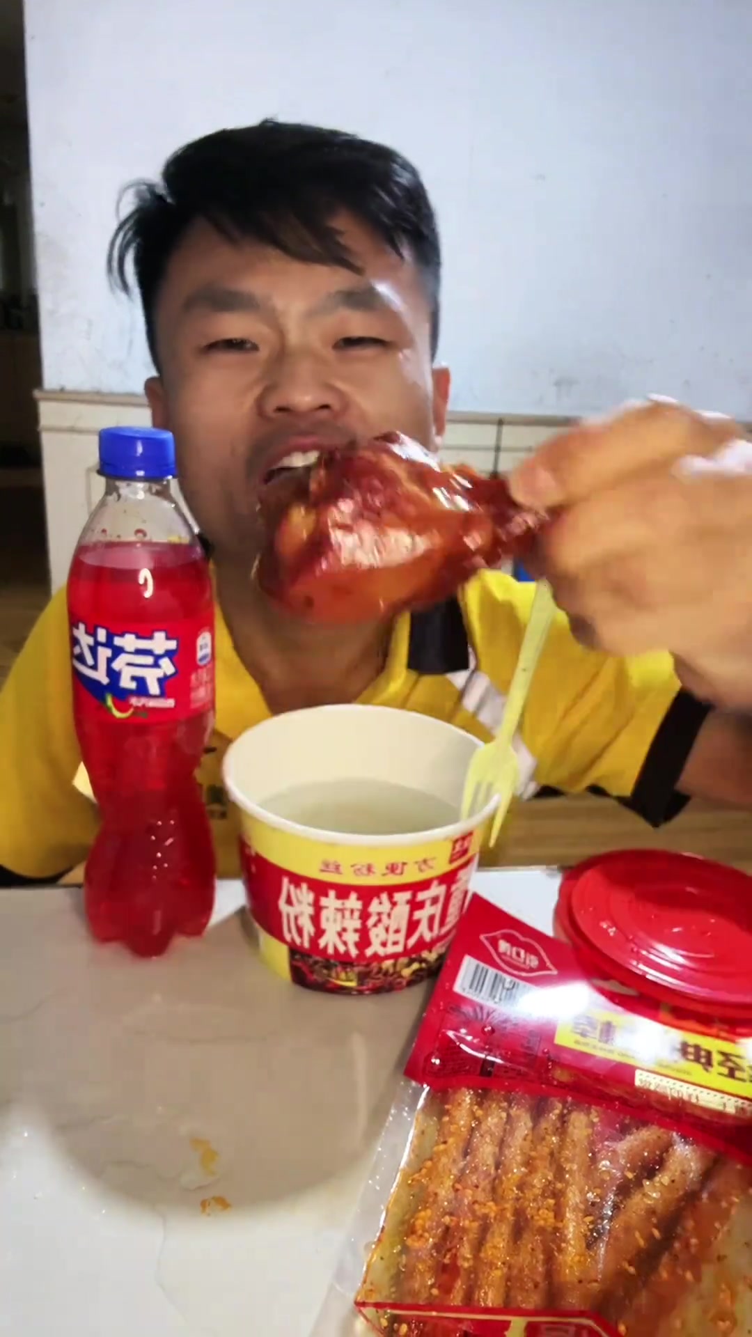 重庆酸辣粉哈哈哈