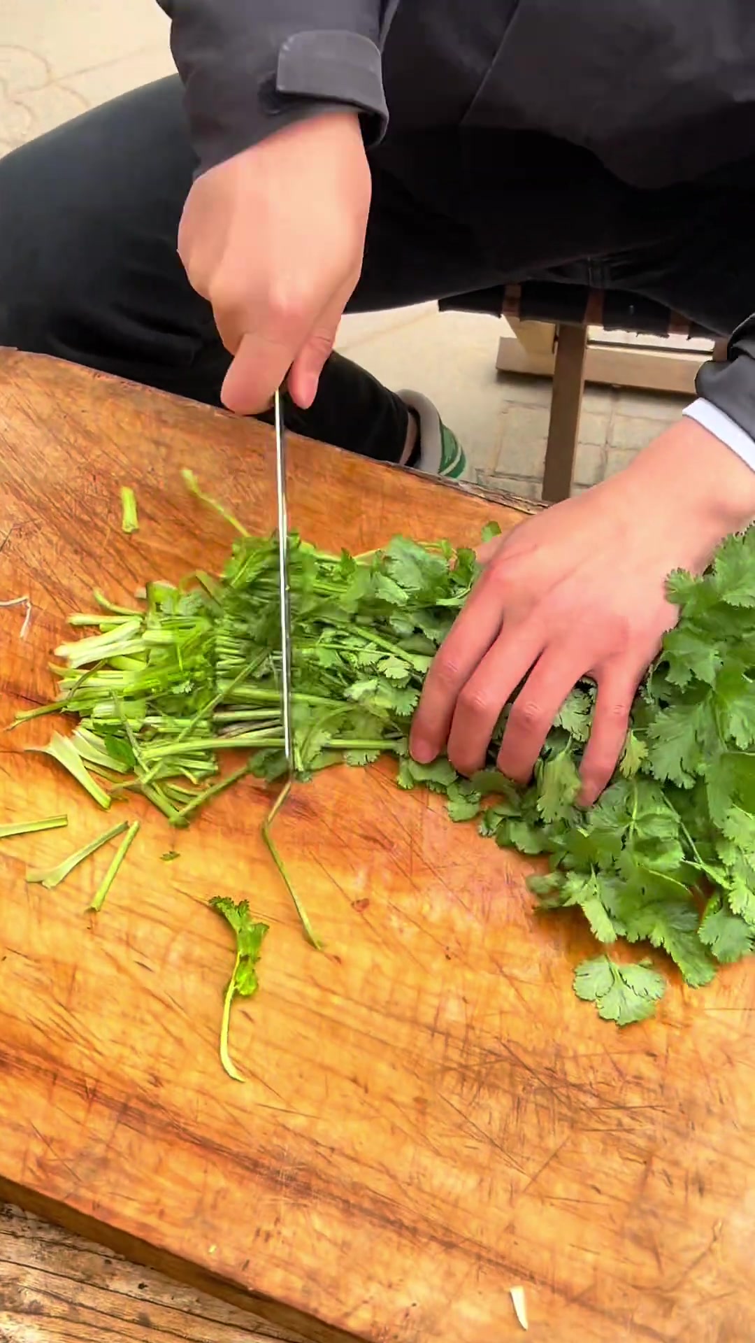 最近石家庄天气比较好，所以这两天给大家拌了凉菜