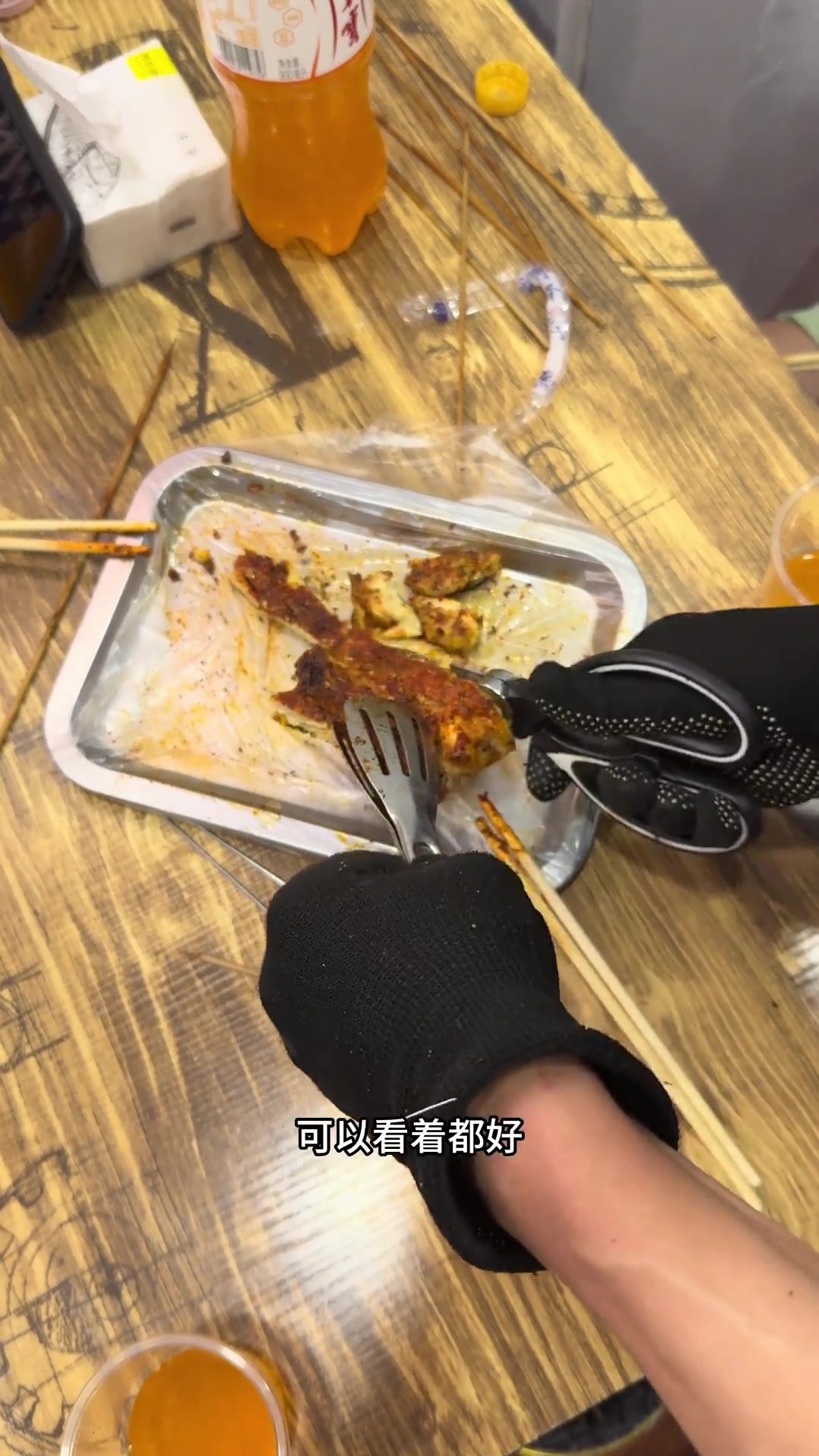 巷子里美味烧烤，好吃便宜食材好，有儿时味道