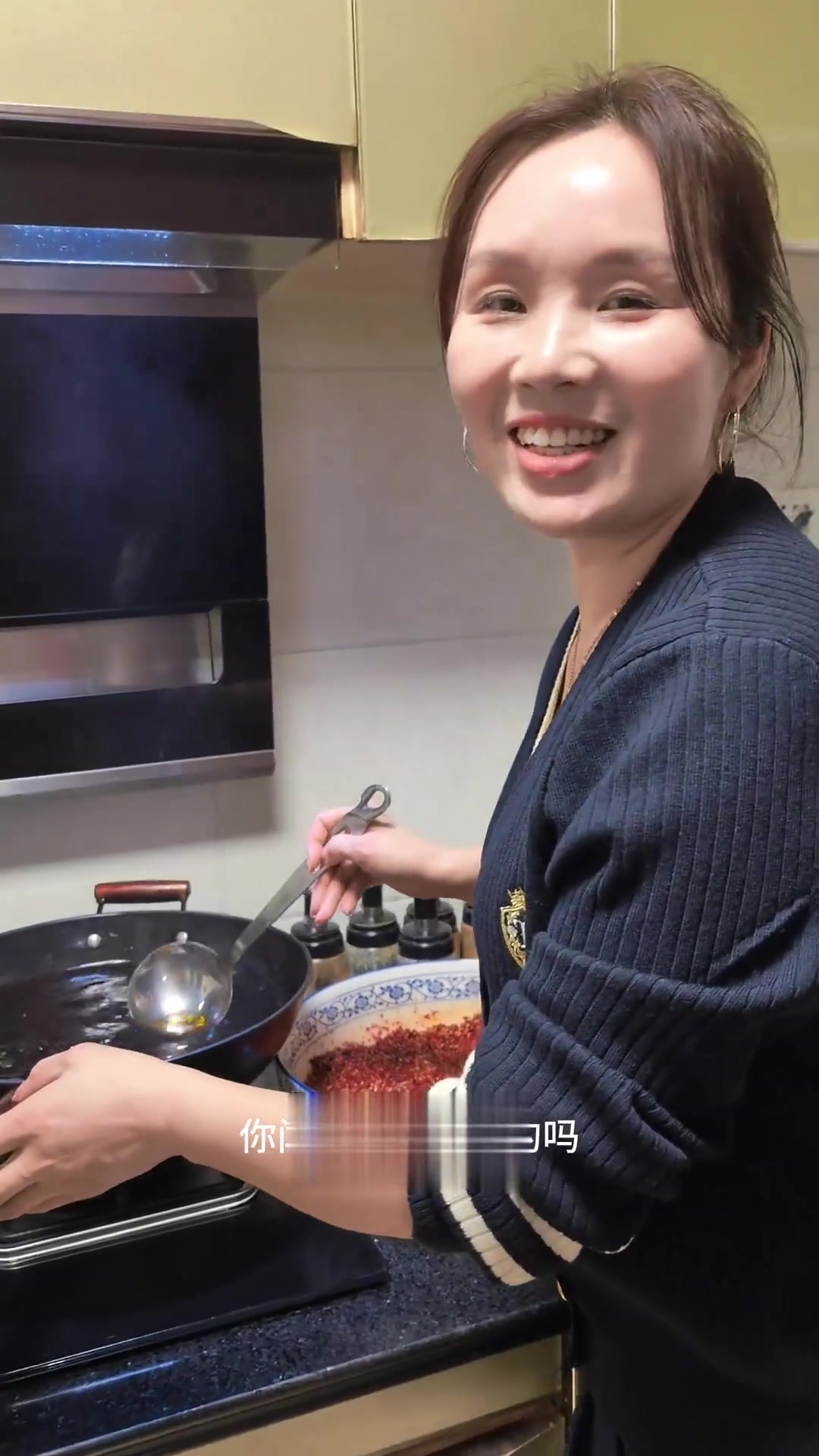 油泼辣子一道菜,拌凉菜吃面吃饺子夹馍都杠杠的