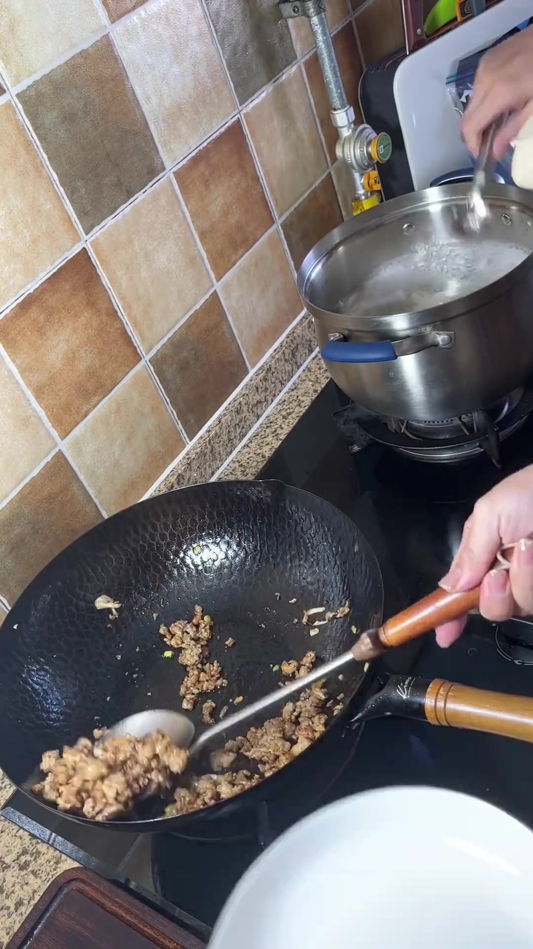 今天的肉炒刀削面,学会了真的可以去开面馆