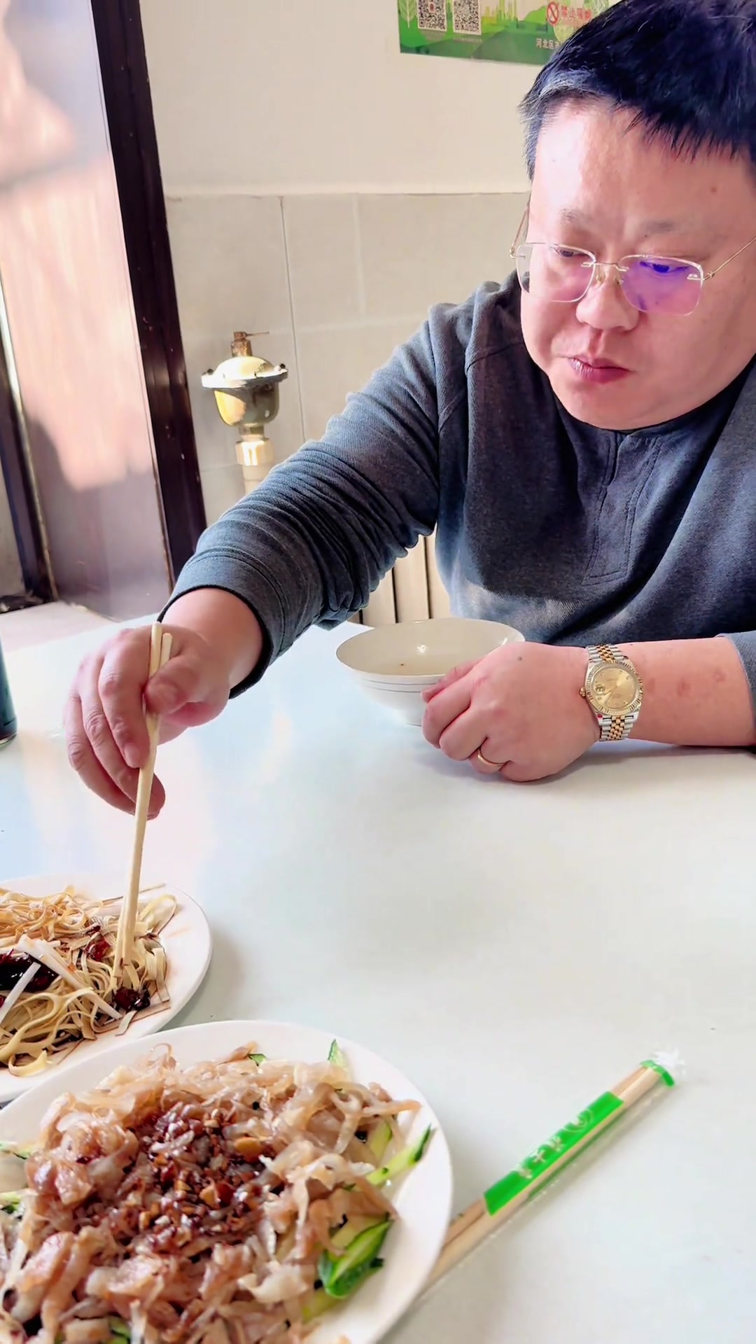 哈哈哈我又来天津吃包子了，还是那个小味道，太棒了