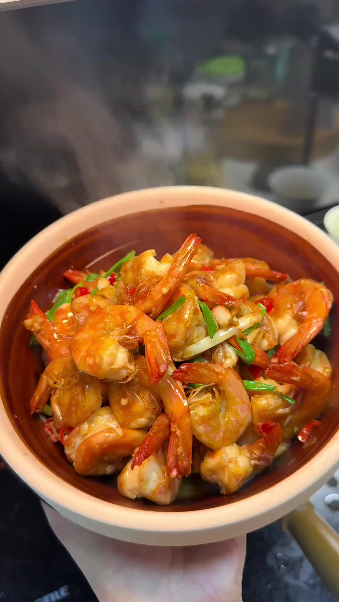 有手就会的香辣基围虾,做法简单,但能让你秒变大厨