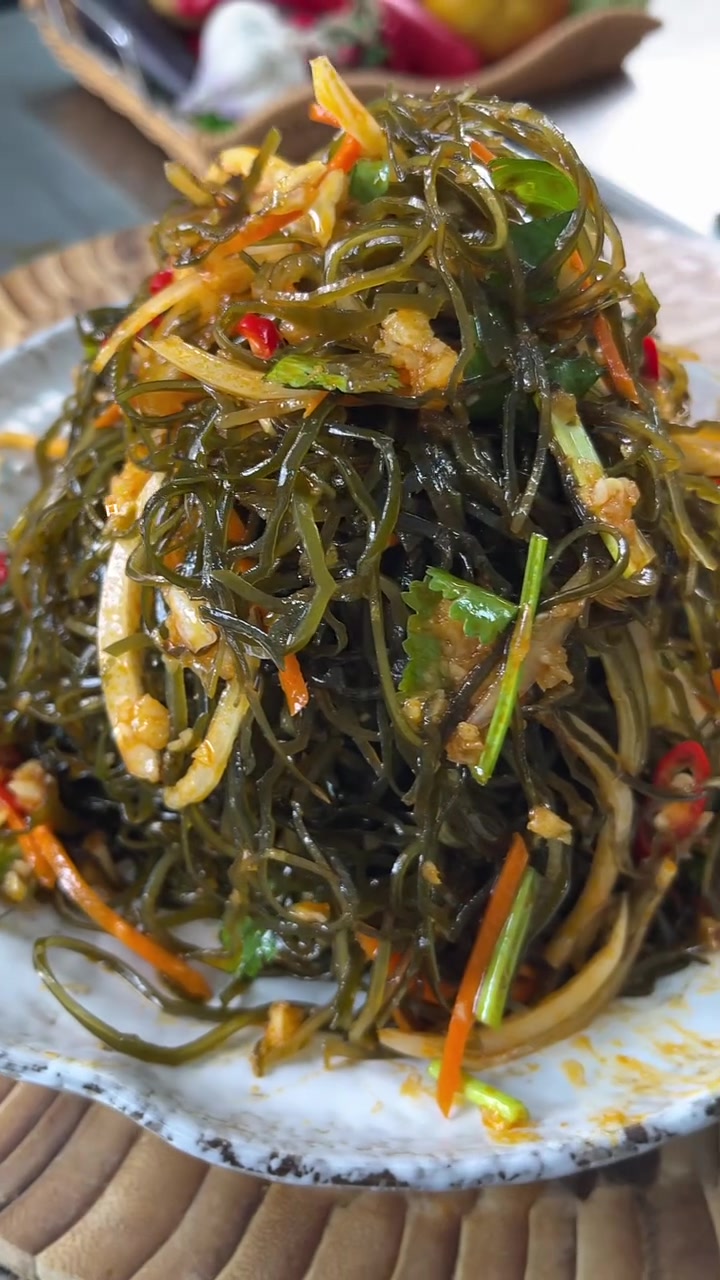 延边特色小菜拌海带丝，像我这么做口感脆嫩还不腥！