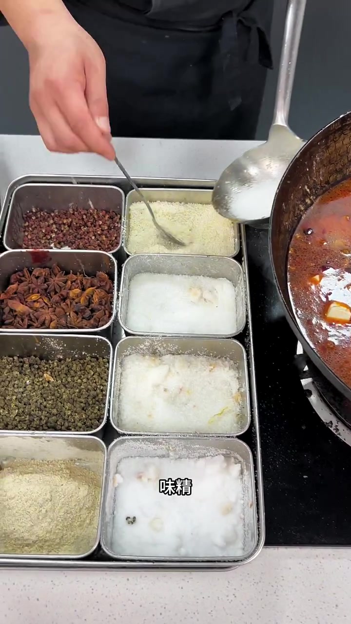 鲤鱼块炖豆腐好吃不腥又入味的做法