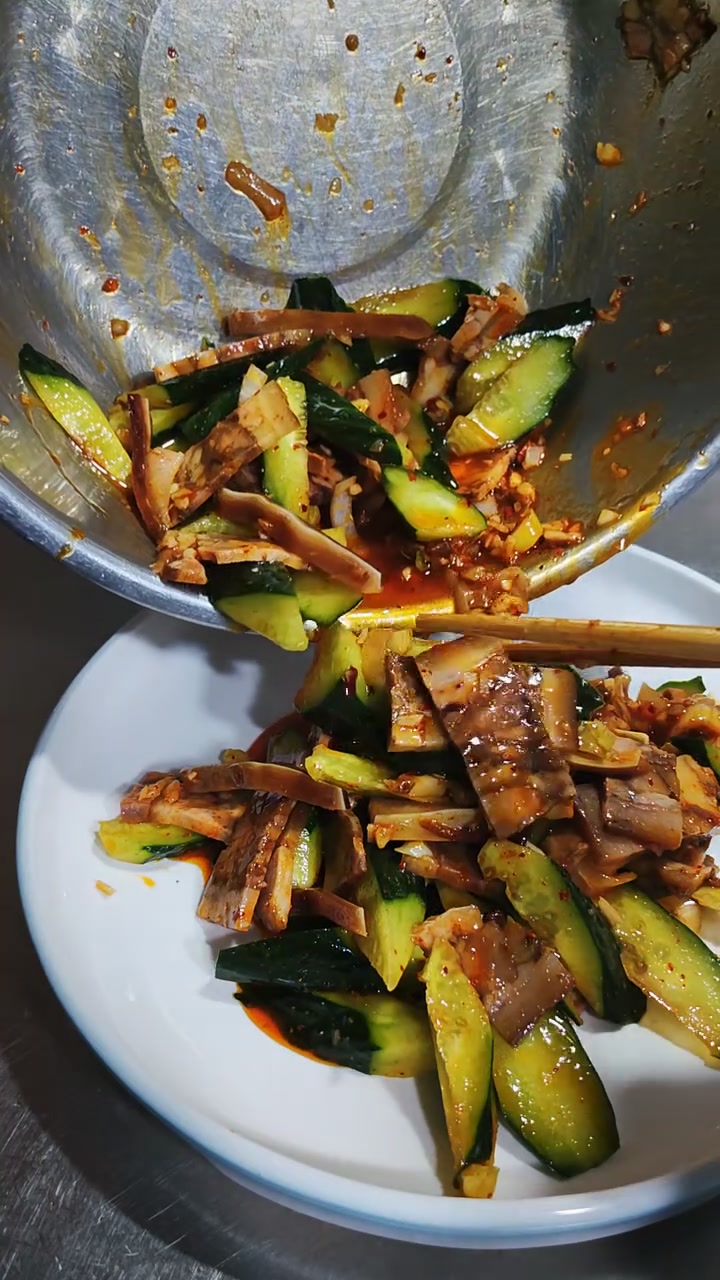 凉拌猪头肉教程好吃到下酒赶紧学起来!