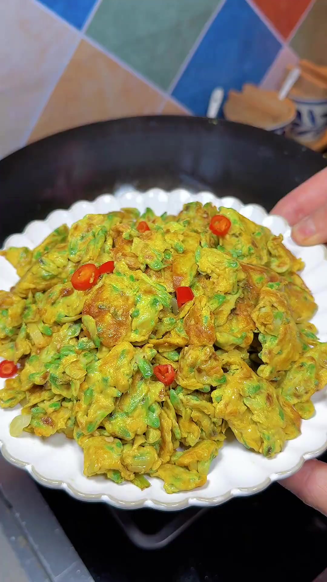 吃槐花季节到,槐花炒蛋超好吃,快试试