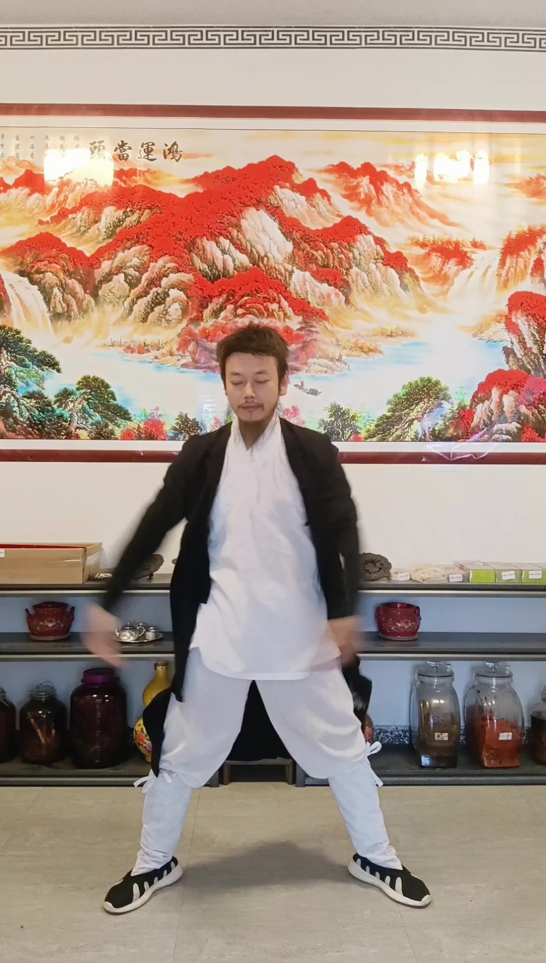 修练金刚长寿功之后腰酸背痛肩膀等肌肉酸痛怎么办?