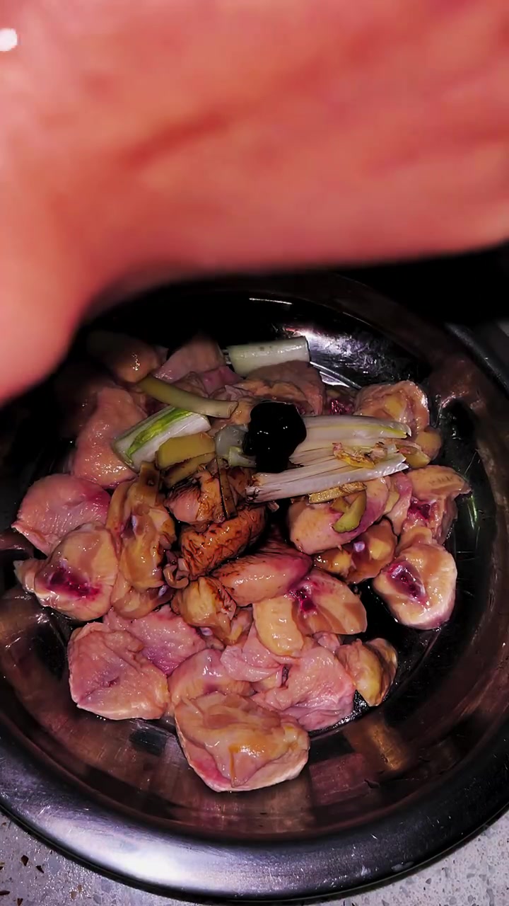 奥尔良风味炸鸡尖