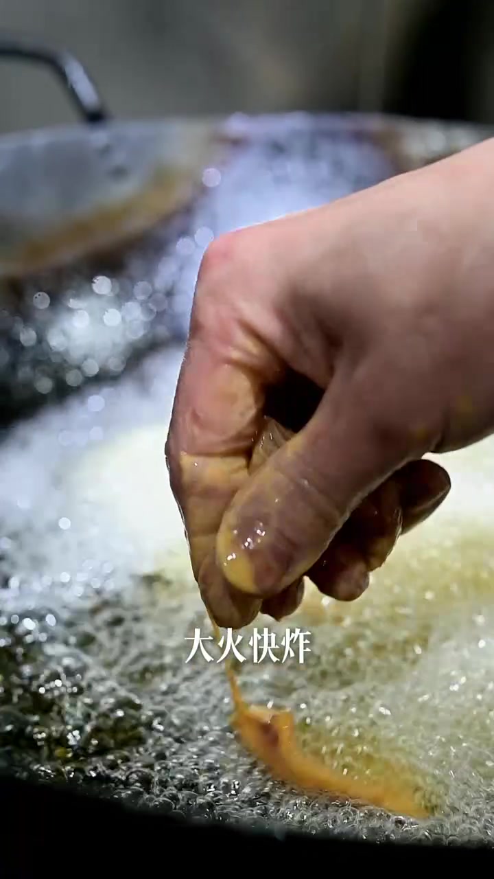 赣州的朋友，来赣州除了吃赣南小炒鱼，还有什么好吃的？