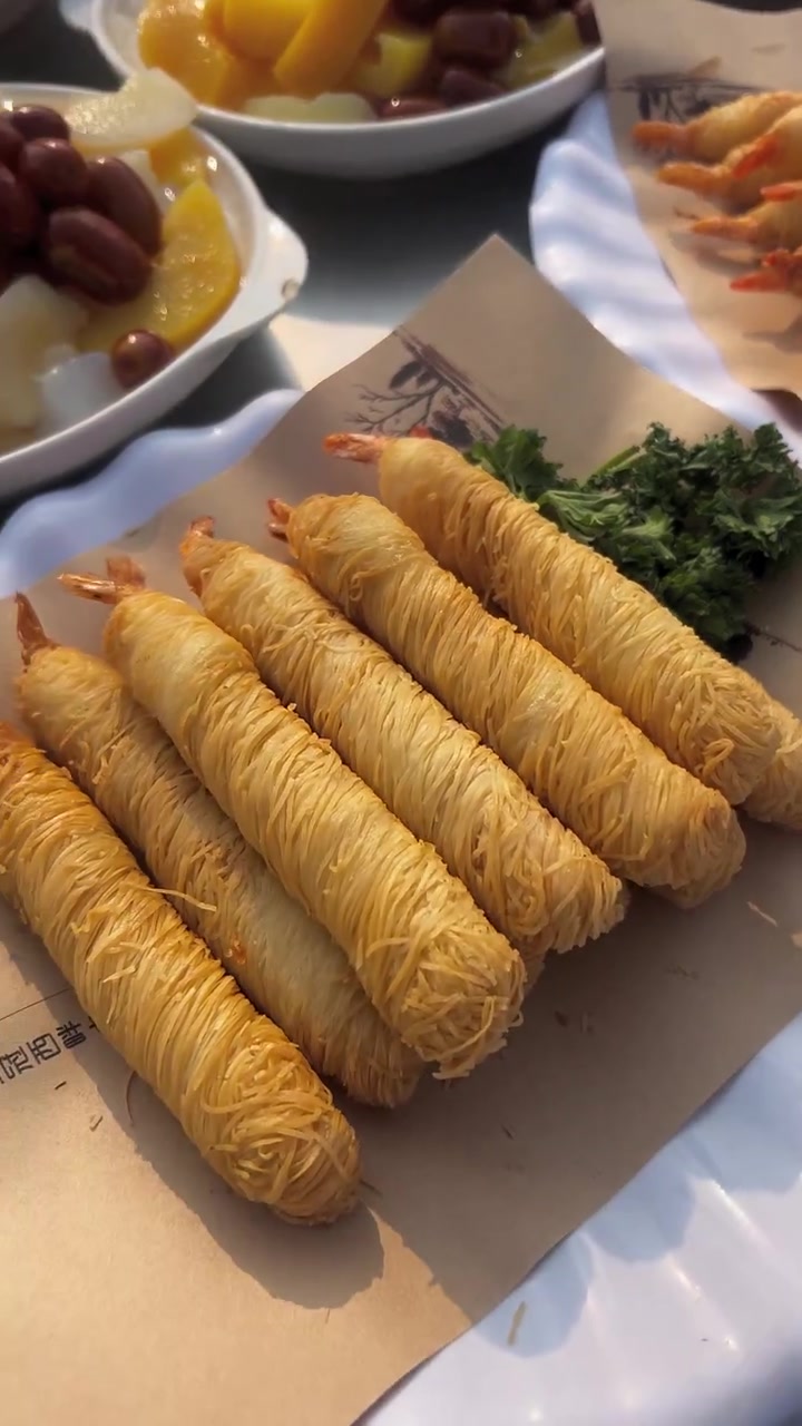 感谢三家喜东支持小磊包桌餐饮