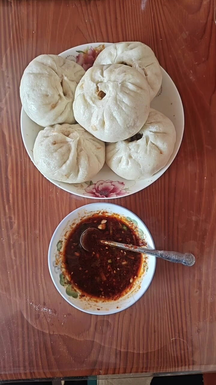 超好吃的红色热脆包子亲朋好友都爱