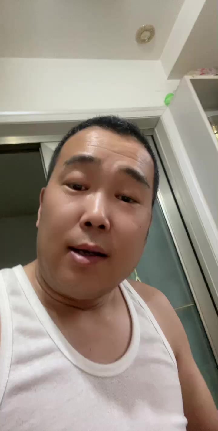 开饭啦泡菜凉菜牛肉干油炸鸡肉超好吃