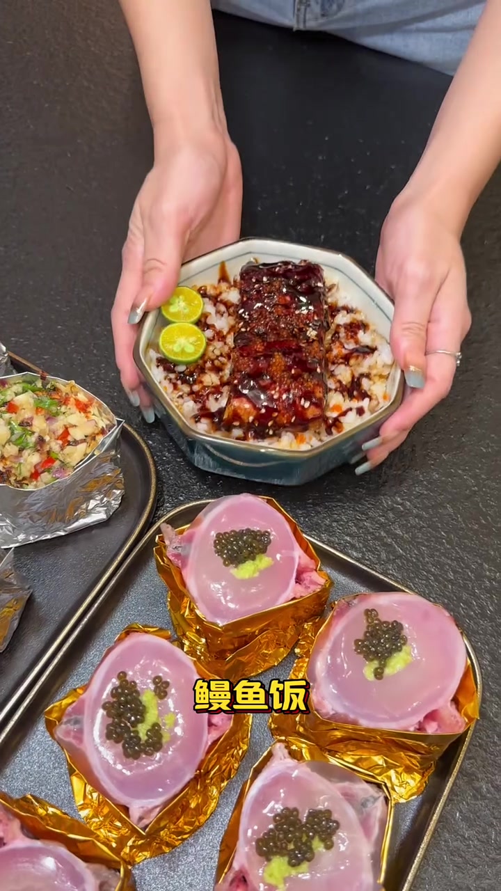 金枪鱼骨髓,是这样吃滴