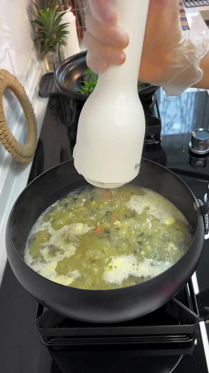 跟广东朋友学的上汤苋菜做法,汤鲜菜嫩超好吃