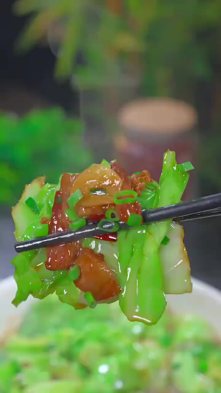 好吃干锅包菜做法不辣干锅酱超香快来试试