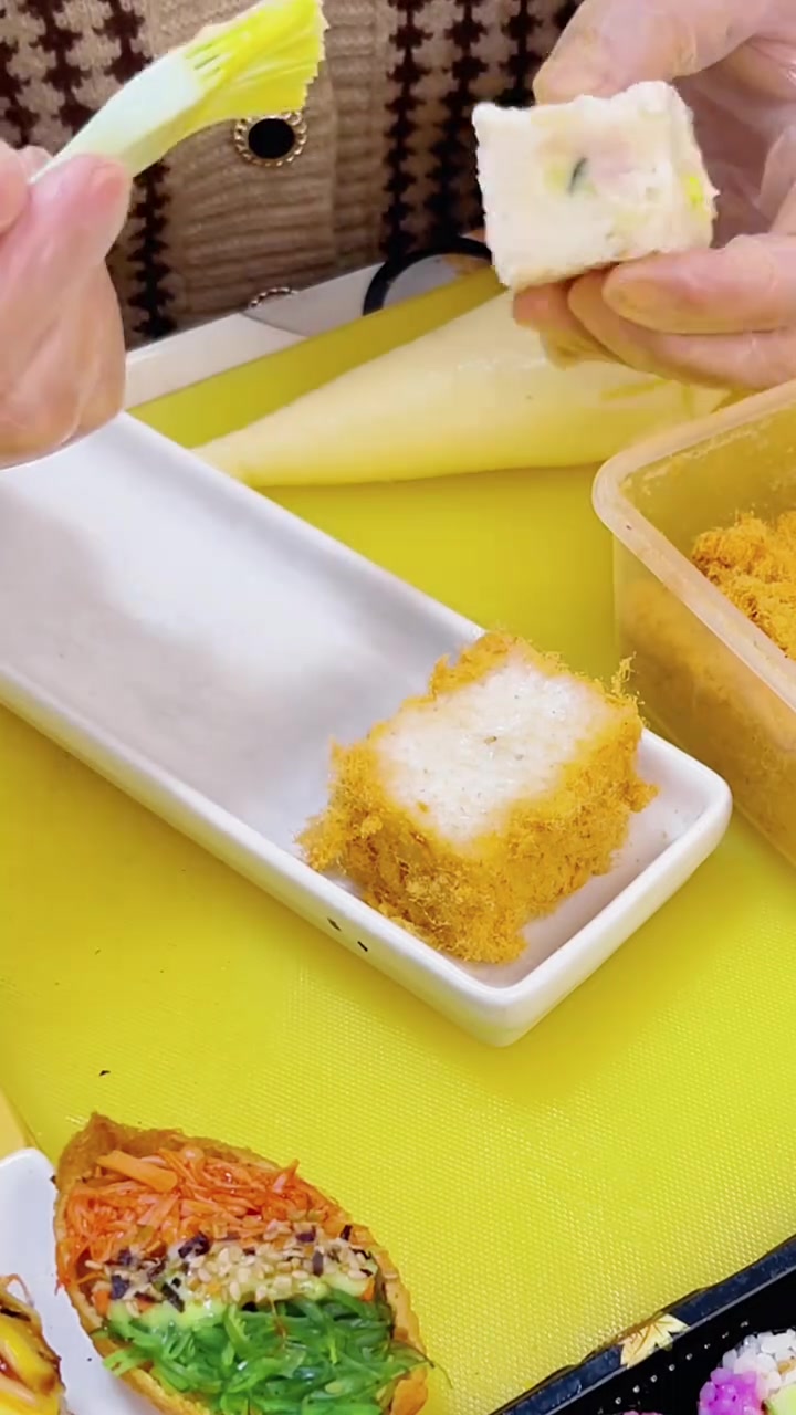 小孩子们喜欢的一款卡通寿司