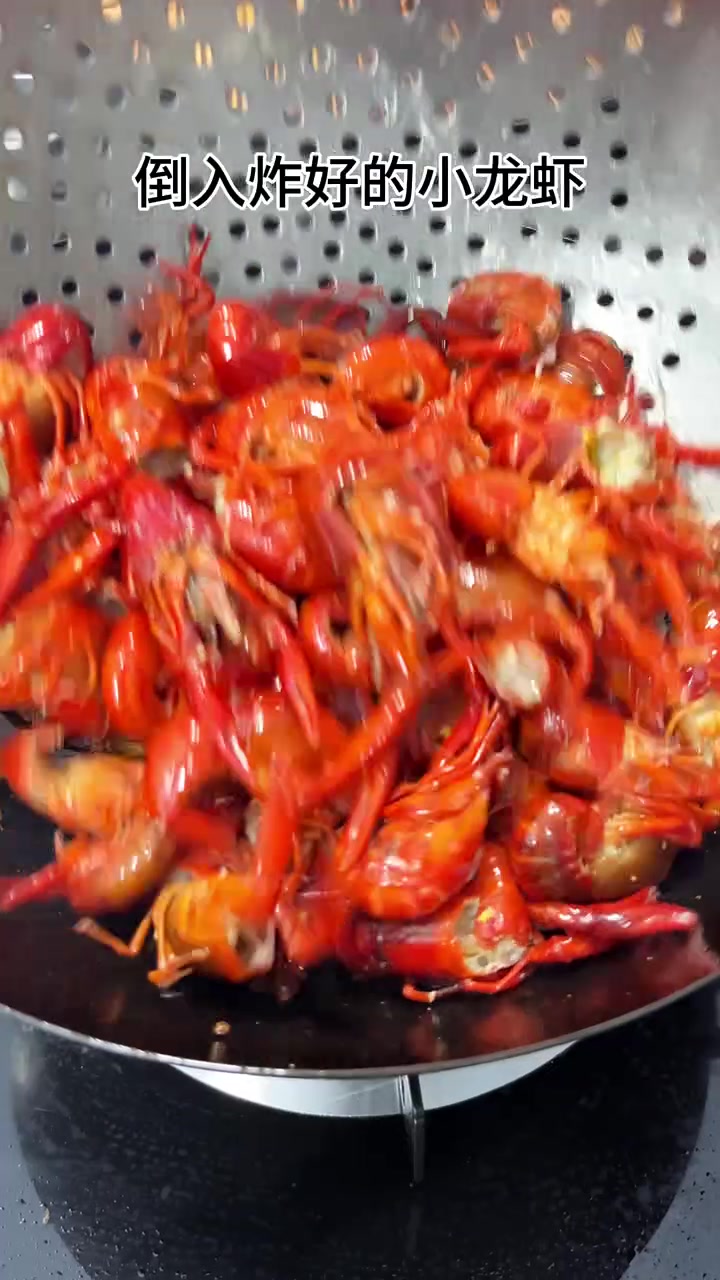 麻辣小龙虾保姆级教程，麻辣过瘾超爽