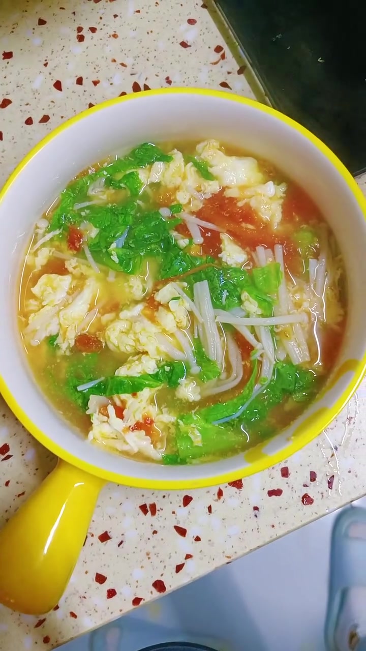 超简单!好吃低卡减脂蔬菜汤做法大公开