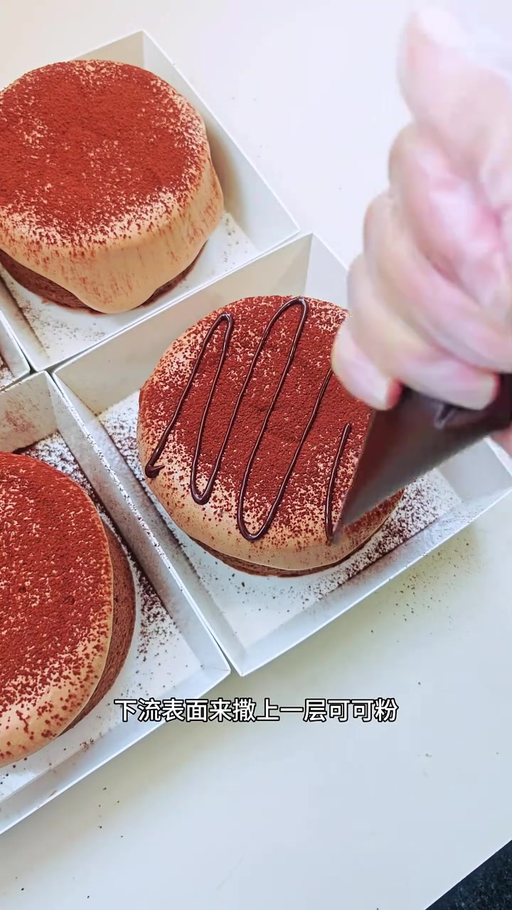 私房爆款!巧克力控不可错过的爆浆蛋糕,超满足!