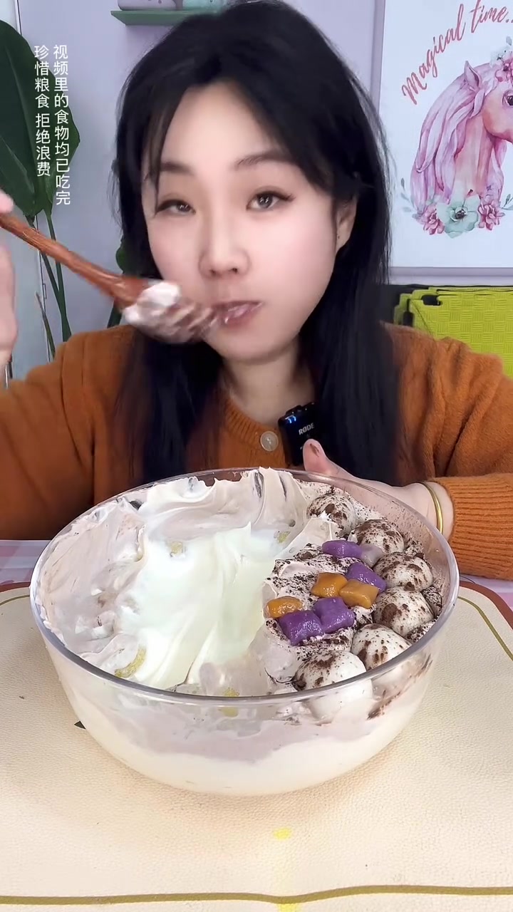 来咯宝儿们,凑空来发个视频,最近真的是忙的团团转