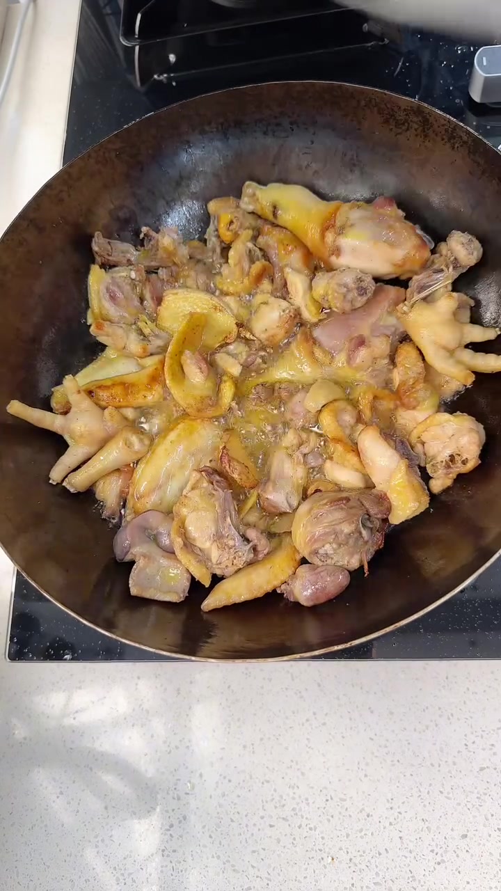 干香干香的鸡块，用来下酒下饭再好不过了