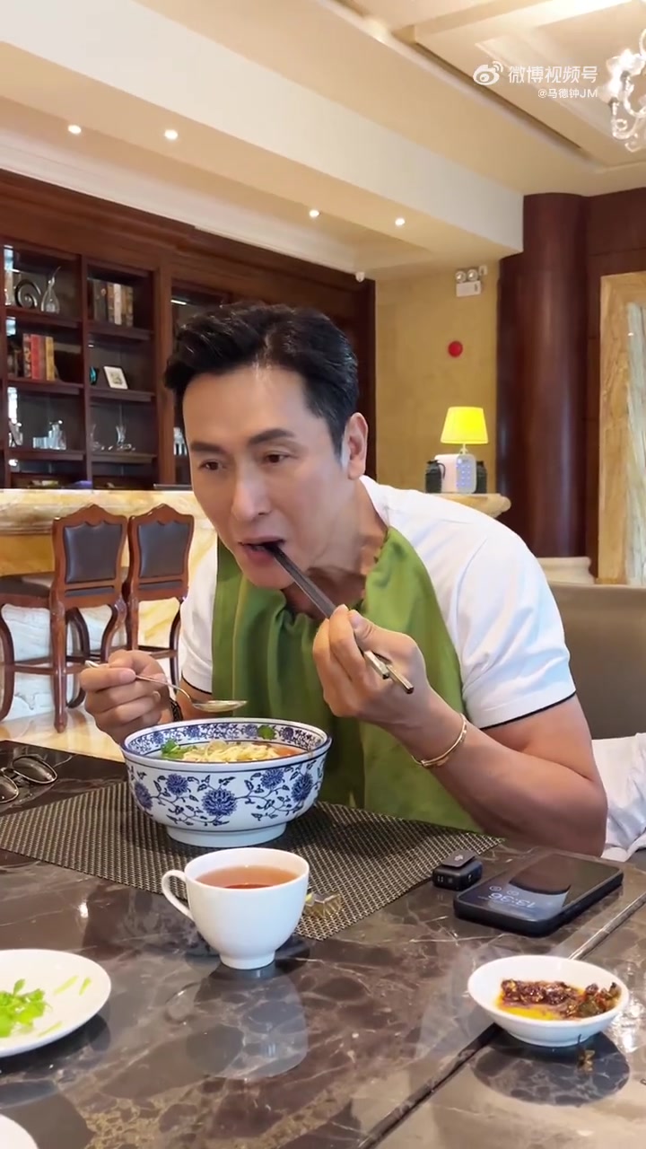 分享我餐桌上的美食,你们今天吃什么?