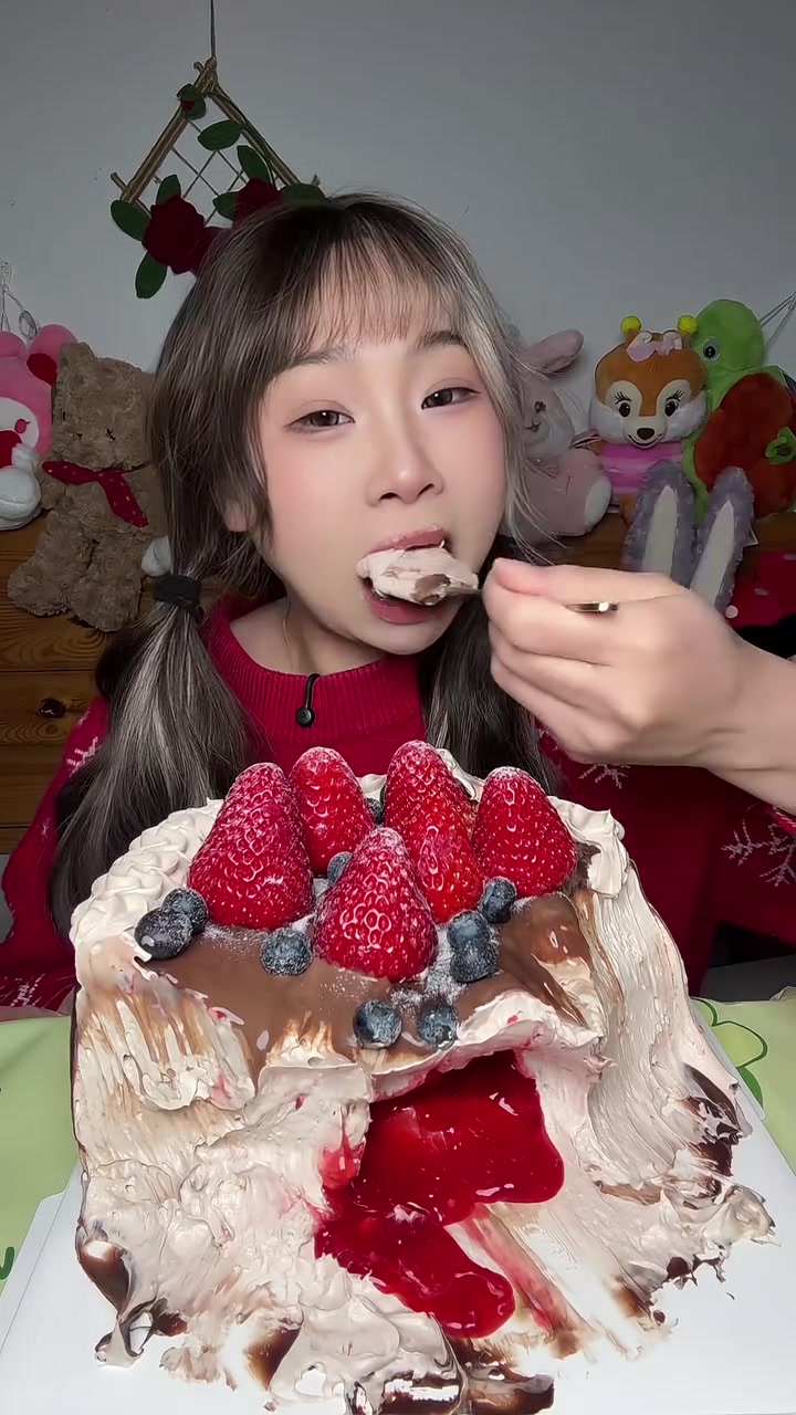 无胚巧克力奶油蛋糕真好吃