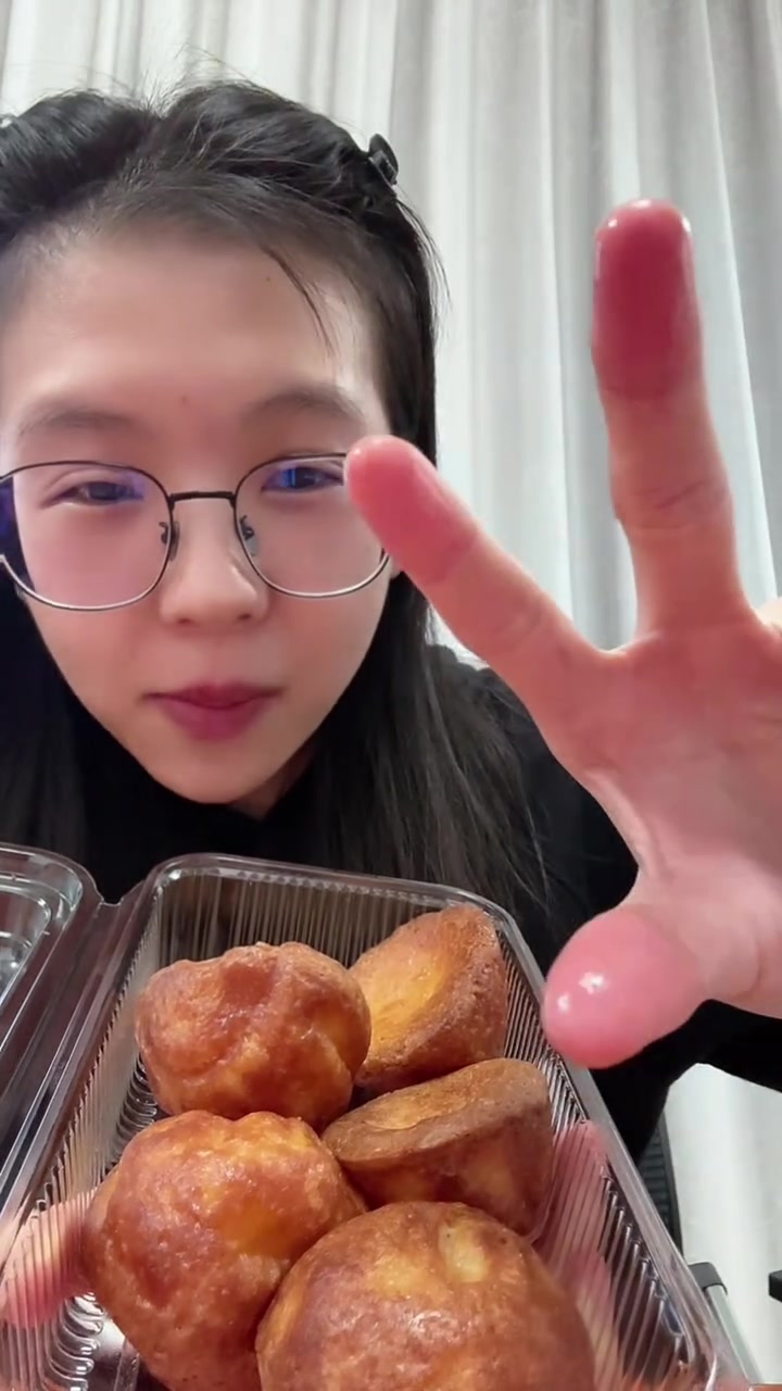 糯叽叽!一口气买遍北京四家黄油烤年糕!