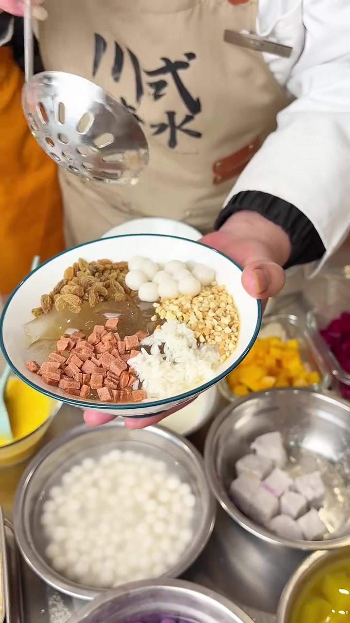 红糖糍粑冰粉,传统与现代的结合,川式冰粉