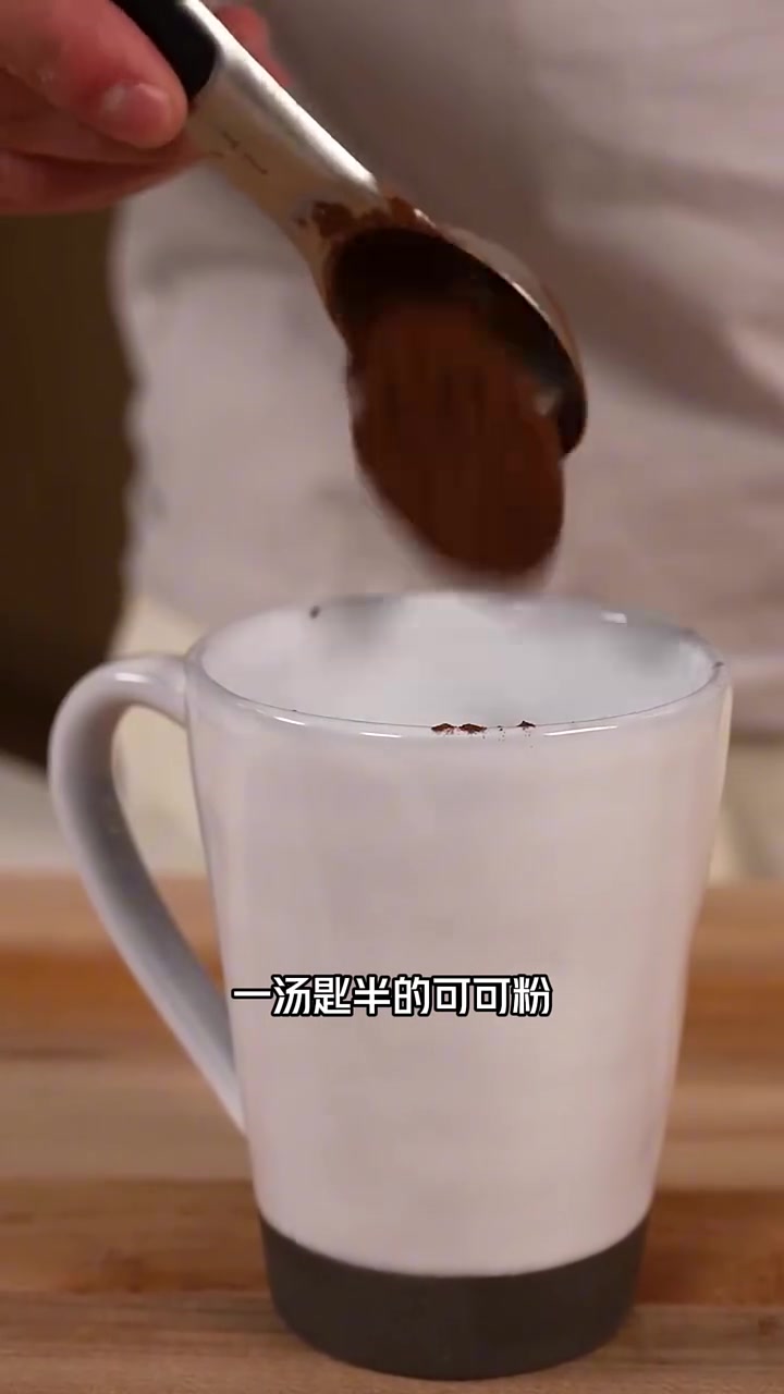 微波炉也能做巧克力蛋糕?这味道绝了!