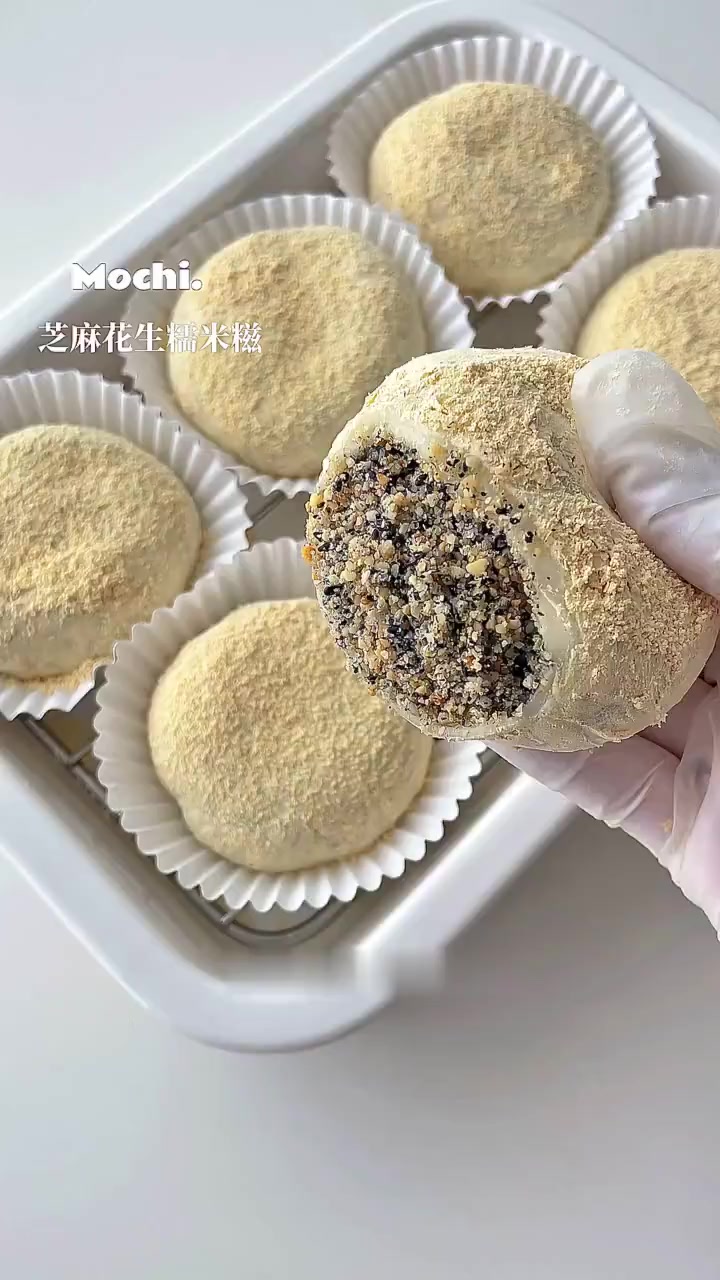 免烤箱糯叽叽的芝麻花生糯米糍