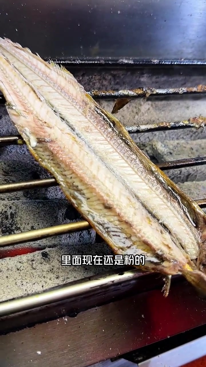 烤秋刀鱼的制作方法及配方配料