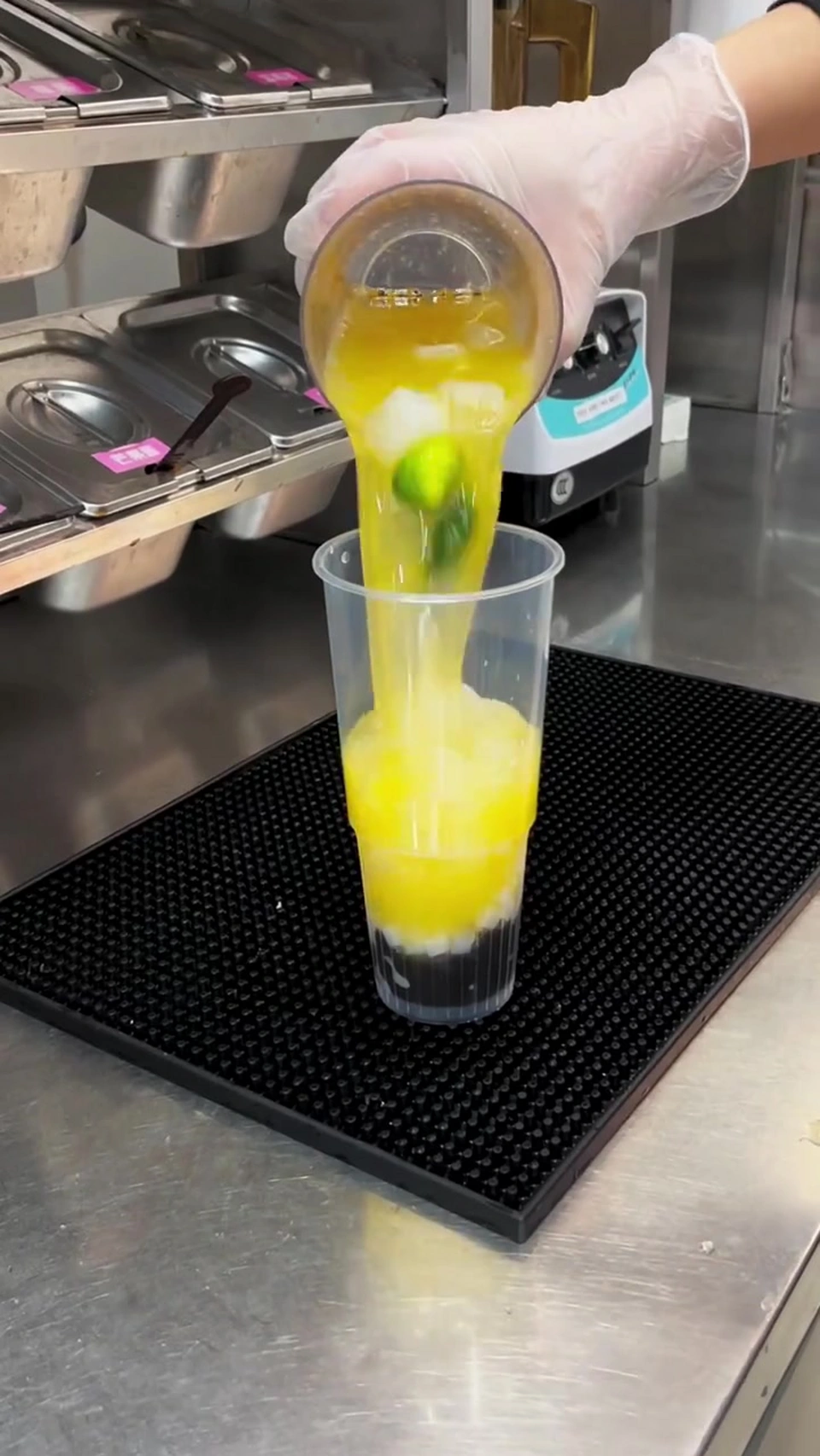 奶茶店月销几千杯的百香果双响炮！