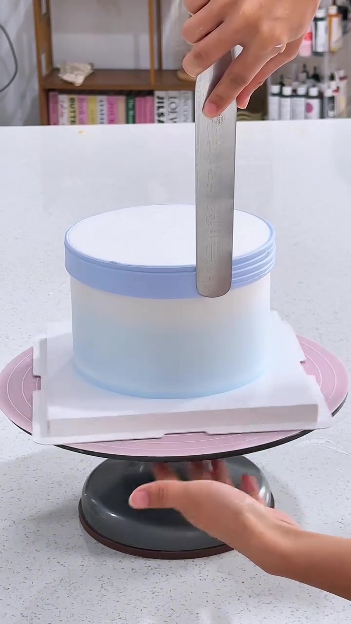 2分钟学会9种蛋糕抹面法,简单又实用