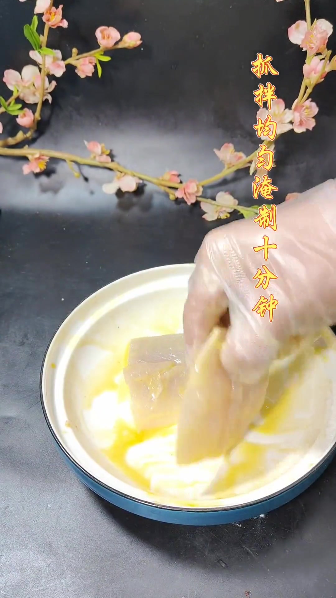 分享鲈鱼神仙做法,芝士沙拉烤超好吃,按步骤来